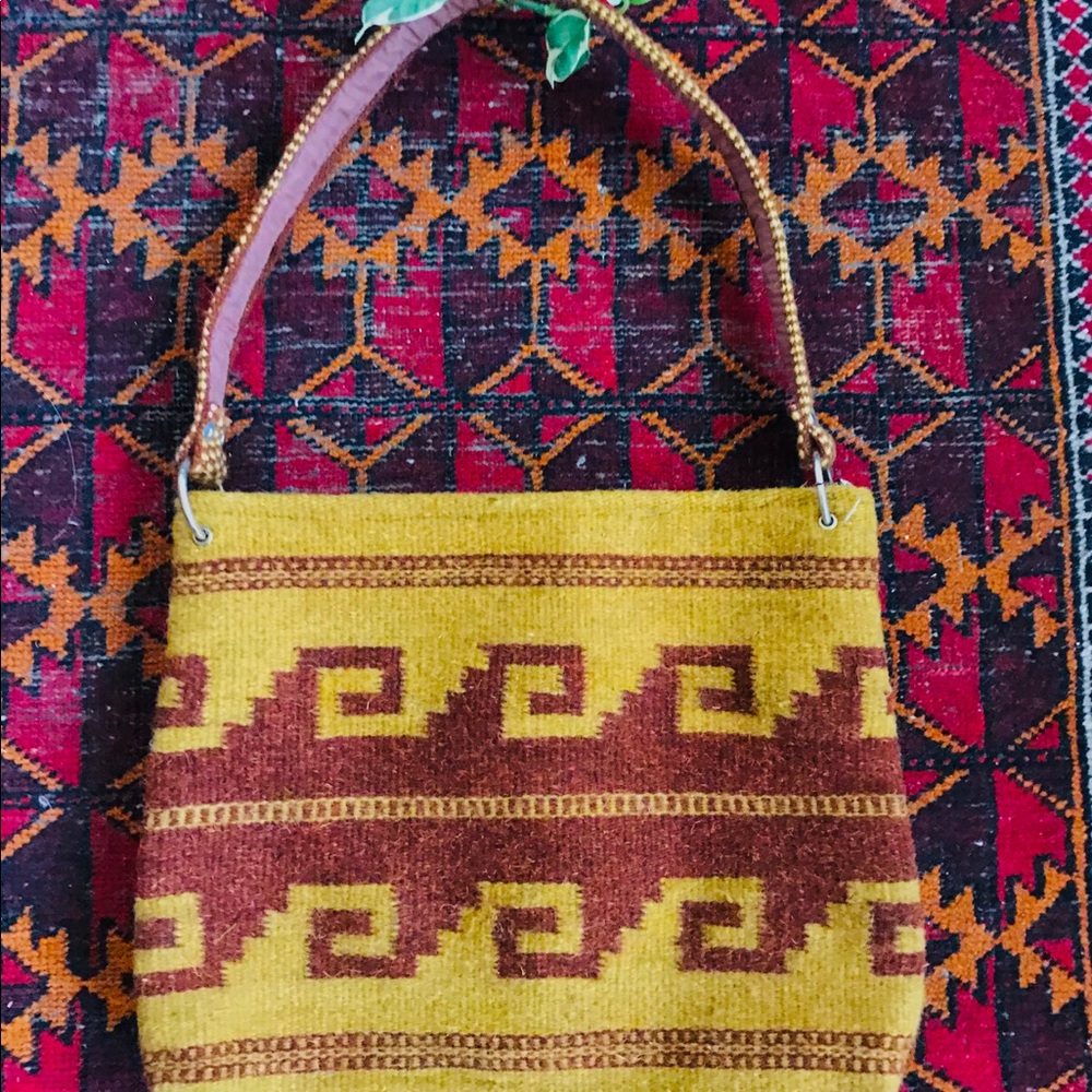 Wool handwoven handbag—Oaxaca